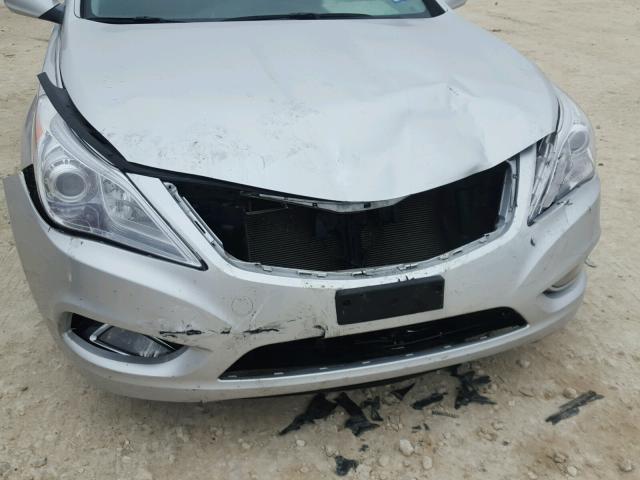 KMHFH4JG7DA231088 - 2013 HYUNDAI AZERA GLS SILVER photo 9