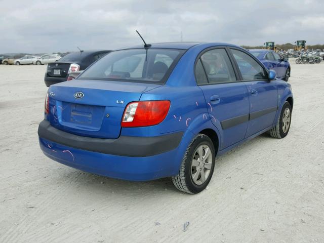 KNADE223096510054 - 2009 KIA RIO BASE BLUE photo 4