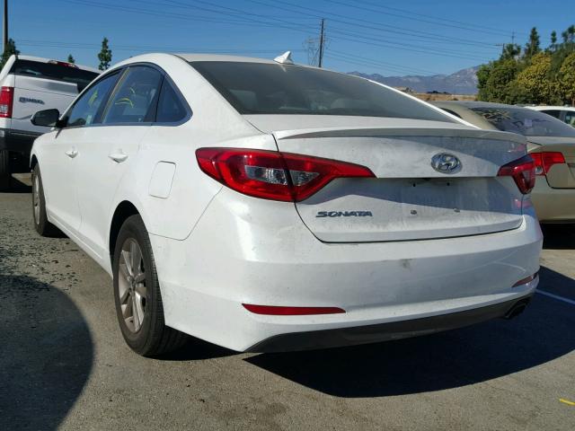 5NPE24AF6GH372918 - 2016 HYUNDAI SONATA SE WHITE photo 3