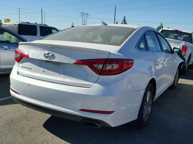 5NPE24AF6GH372918 - 2016 HYUNDAI SONATA SE WHITE photo 4