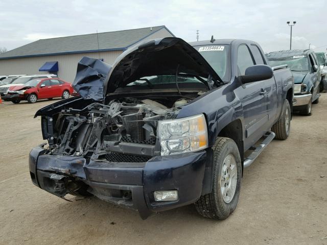 2GCEK19J071585467 - 2007 CHEVROLET SILVERADO BLUE photo 2