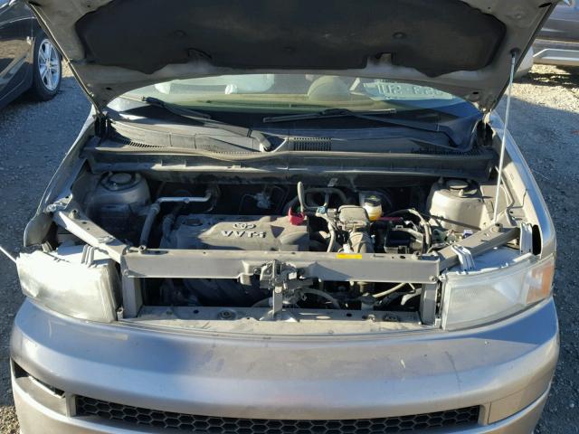 JTLKT324950218631 - 2005 TOYOTA SCION XB SILVER photo 7