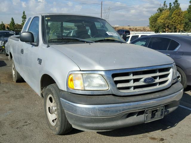 2FTRX17W03CA63163 - 2003 FORD F150 SILVER photo 1