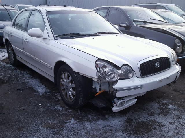 KMHWF35H22A730834 - 2002 HYUNDAI SONATA GLS WHITE photo 1