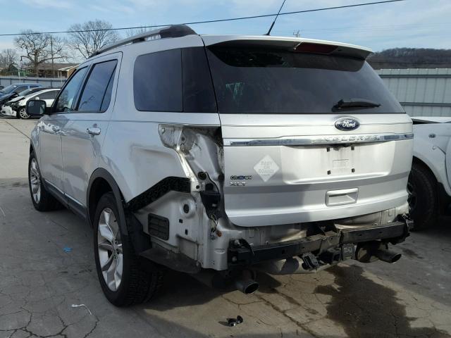 1FMHK7D8XBGA78653 - 2011 FORD EXPLORER X SILVER photo 3