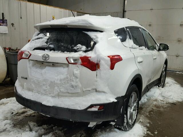 JTMRFREV3FD114509 - 2015 TOYOTA RAV4 XLE WHITE photo 4