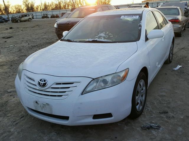 4T1BE46K77U592120 - 2007 TOYOTA CAMRY NEW WHITE photo 2