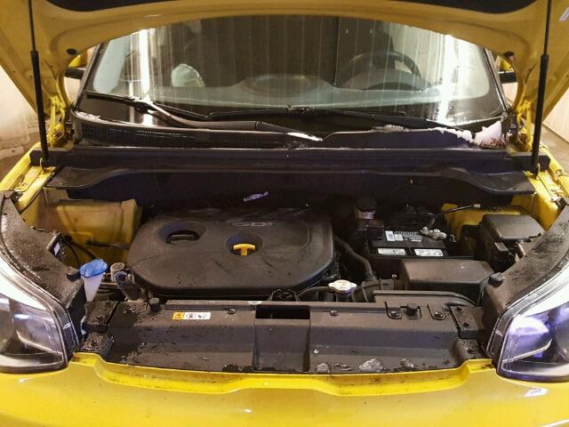 KNDJP3A52E7022186 - 2014 KIA SOUL + YELLOW photo 7