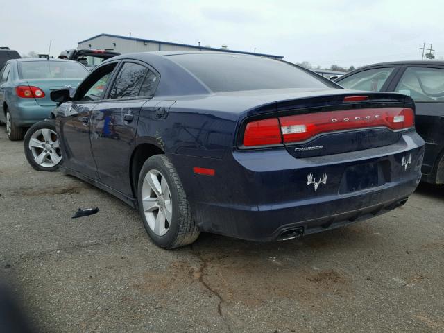 2C3CDXBG5EH227101 - 2014 DODGE CHARGER SE BLUE photo 3