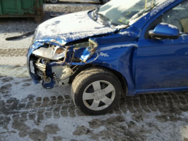 KL1TD5DEXAB094437 - 2010 CHEVROLET AVEO LS BLUE photo 9