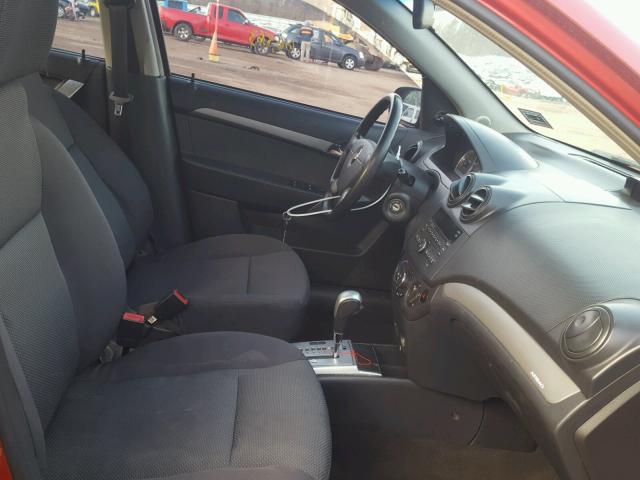 KL1TD56E79B661826 - 2009 CHEVROLET AVEO LS RED photo 5