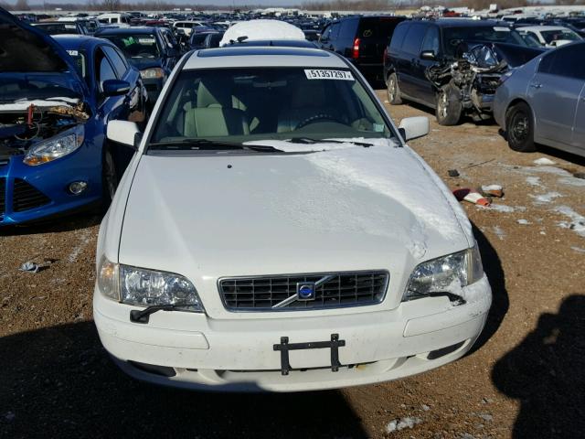 YV1VS275X4F076979 - 2004 VOLVO S40 1.9T WHITE photo 9