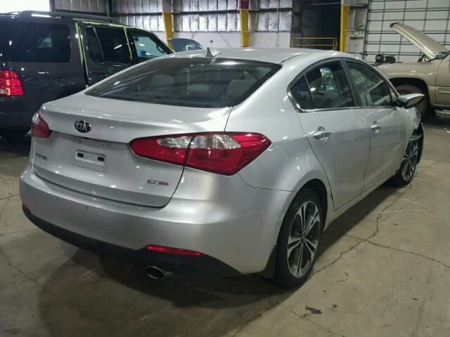 KNAFZ4A89E5110550 - 2014 KIA FORTE EX SILVER photo 4