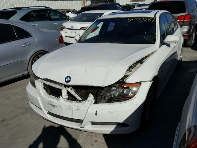 WBAVA33547KX76106 - 2007 BMW 328 I WHITE photo 2