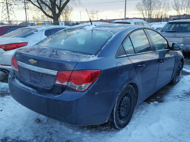 1G1PA5SHXD7167712 - 2013 CHEVROLET CRUZE LS GRAY photo 4