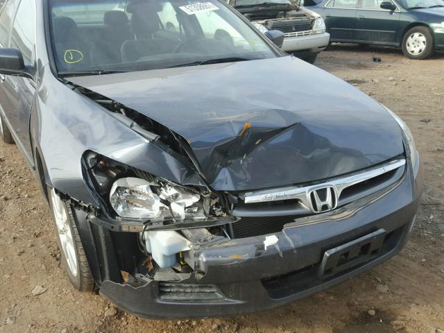 1HGCM664X7A094845 - 2007 HONDA ACCORD SE GRAY photo 9