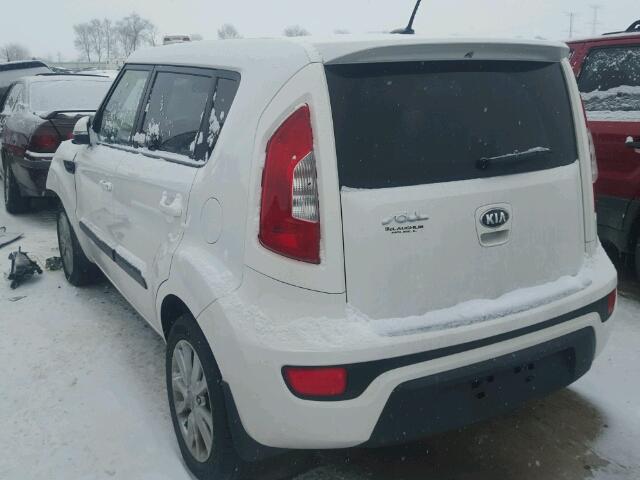 KNDJT2A67D7588020 - 2013 KIA SOUL + WHITE photo 3