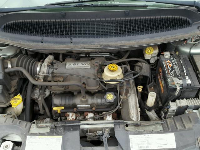 2C8GP64L33R147570 - 2003 CHRYSLER TOWN & COU SILVER photo 7