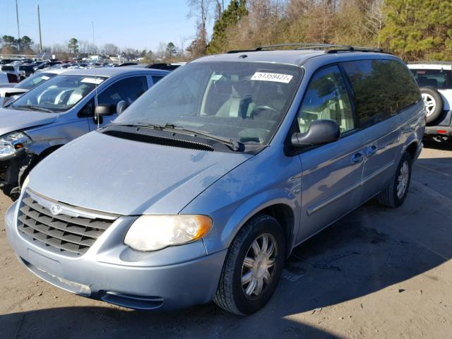 2A4GP54L26R818429 - 2006 CHRYSLER TOWN & COU BLUE photo 2