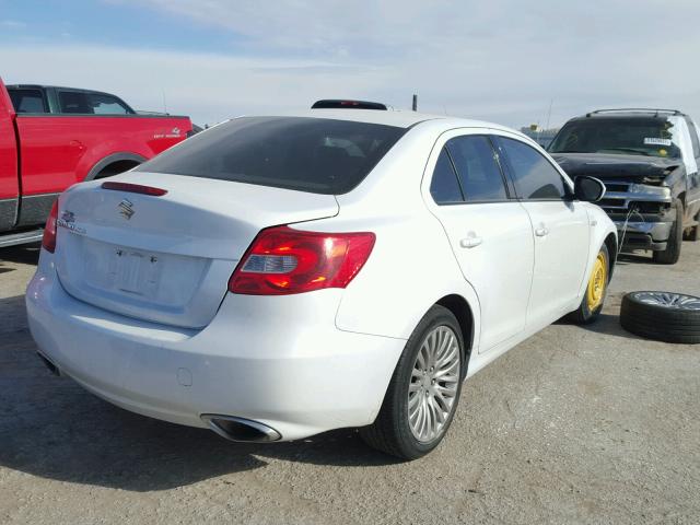 JS2RF9A34B6110820 - 2011 SUZUKI KIZASHI SE WHITE photo 4