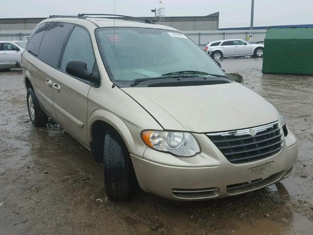 2A4GP54L16R851356 - 2006 CHRYSLER TOWN & COU TAN photo 1