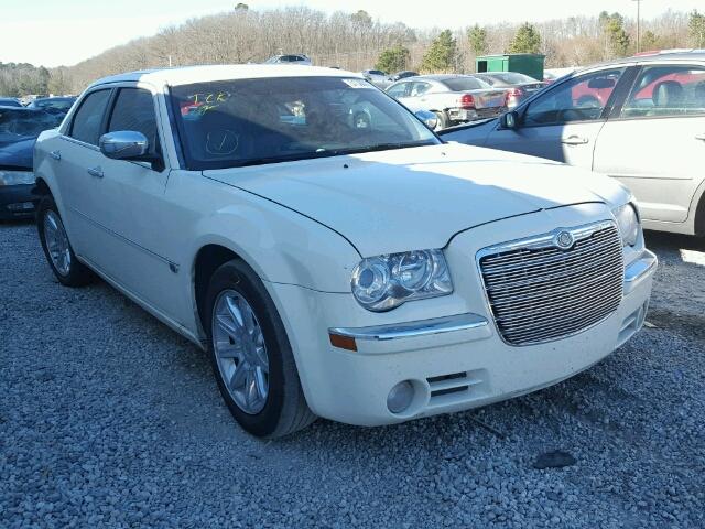 2C3KA63H56H457132 - 2006 CHRYSLER 300C WHITE photo 1