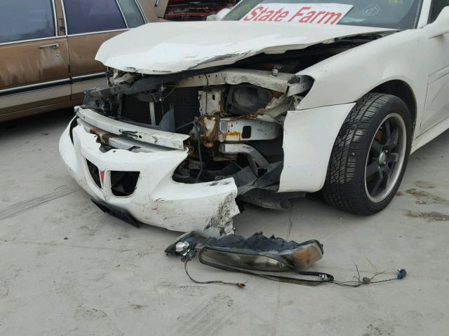 2G2WS522041111338 - 2004 PONTIAC GRAND PRIX 白色 照片 9