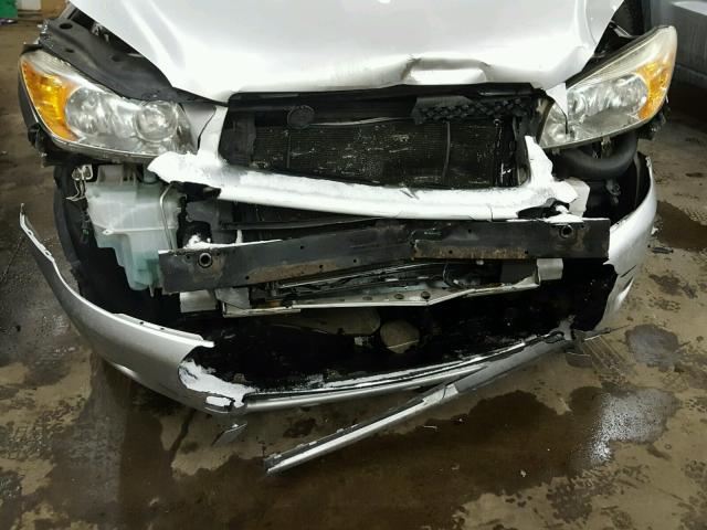 JTMZD33V676021771 - 2007 TOYOTA RAV4 SILVER photo 9