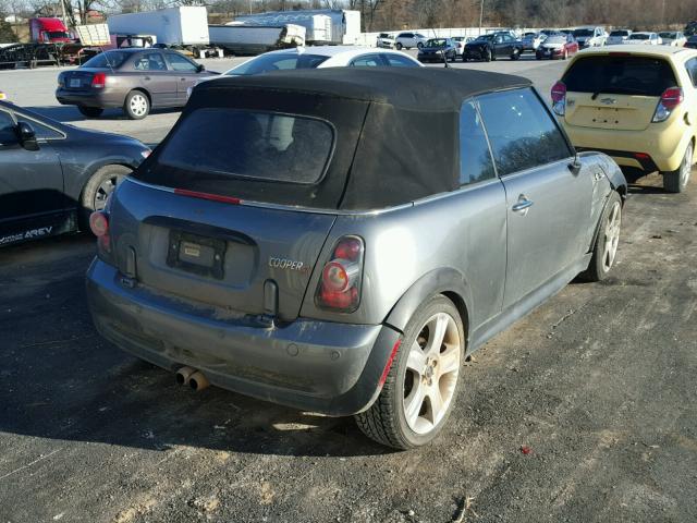 WMWRH33585TF85246 - 2005 MINI COOPER S GRAY photo 4