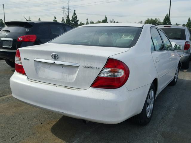 4T1BE32KX3U251322 - 2003 TOYOTA CAMRY LE WHITE photo 4