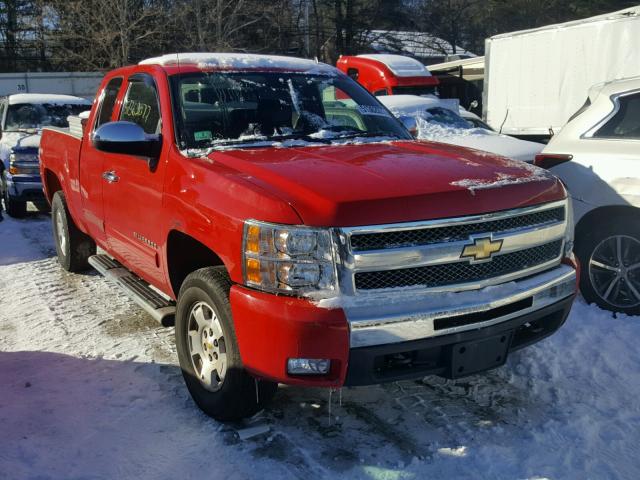 1GCRKSE38BZ256868 - 2011 CHEVROLET SILVERADO RED photo 1