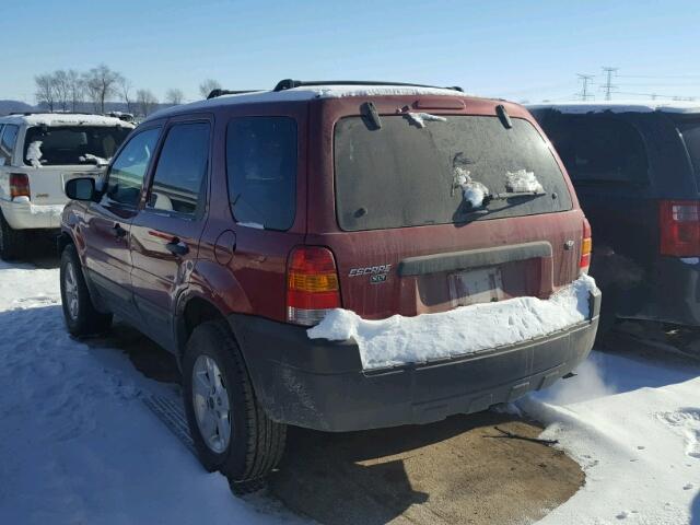 1FMYU03117KB91496 - 2007 FORD ESCAPE XLT MAROON photo 3