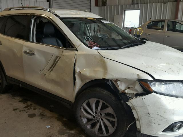 5N1AT2MT4GC735452 - 2016 NISSAN ROGUE S WHITE photo 9