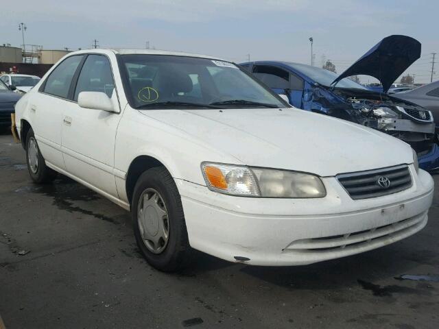 4T1BG22KXYU998432 - 2000 TOYOTA CAMRY CE WHITE photo 1