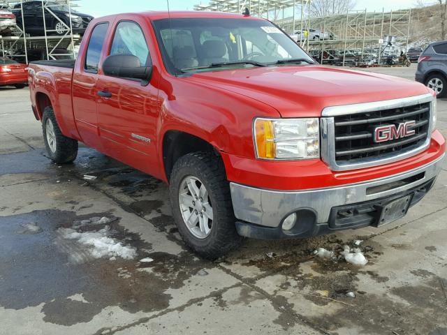 1GTR2VE35BZ412141 - 2011 GMC SIERRA K15 RED photo 1