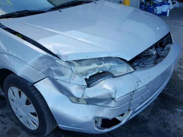 1FAFP31N07W186590 - 2007 FORD FOCUS ZX3 SILVER photo 9