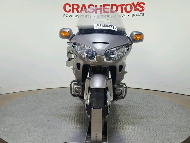 1HFSC47422A100524 - 2002 HONDA GL1800 A GOLD photo 3