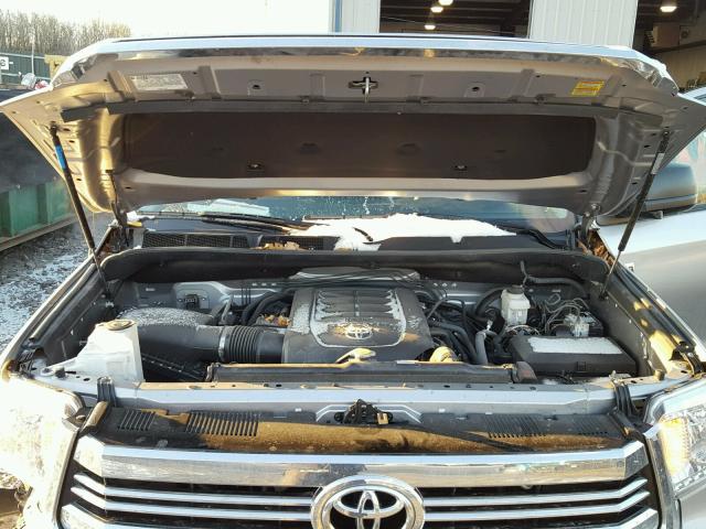 5TFUY5F10GX535371 - 2016 TOYOTA TUNDRA DOU SILVER photo 7