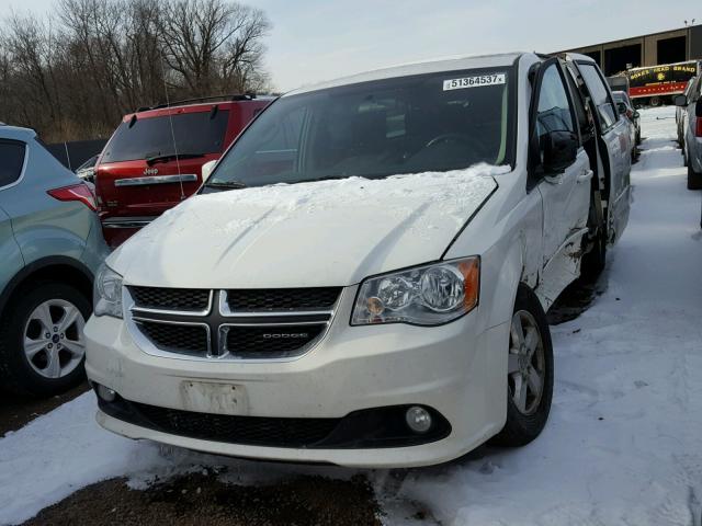 2C4RDGDG0CR109340 - 2012 DODGE GRAND CARA WHITE photo 2