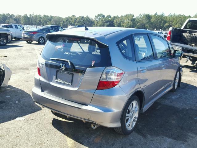 JHMGE8H65AC030522 - 2010 HONDA FIT SPORT SILVER photo 4