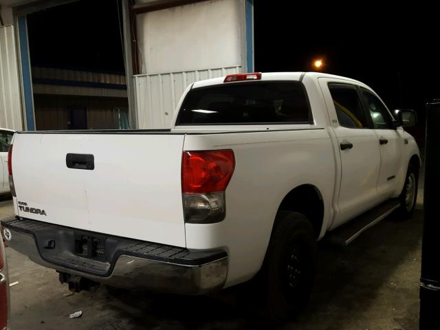 5TFEV54198X064063 - 2008 TOYOTA TUNDRA CRE WHITE photo 4