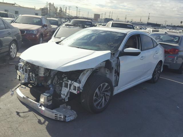 2HGFC2F73GH572138 - 2016 HONDA CIVIC EX თეთრი ფოტო 2