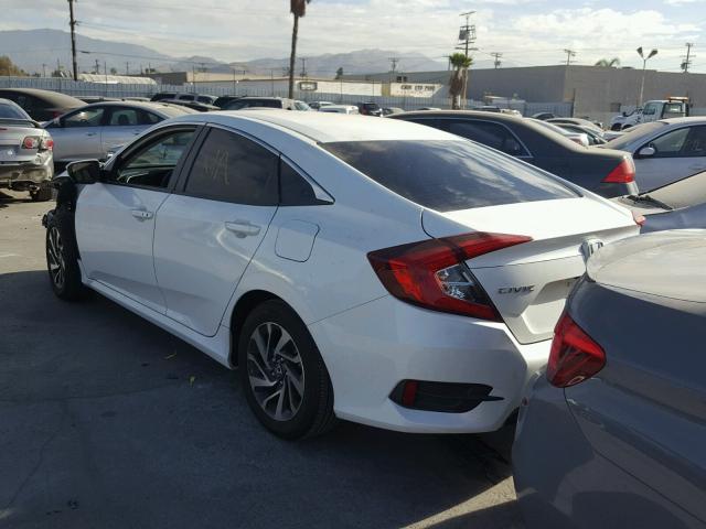 2HGFC2F73GH572138 - 2016 HONDA CIVIC EX თეთრი ფოტო 3