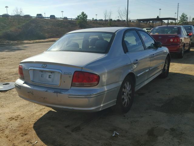 KMHWF35H55A112346 - 2005 HYUNDAI SONATA GLS SILVER photo 4