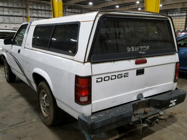 1B7FL26X3TS588602 - 1996 DODGE DAKOTA WHITE photo 3