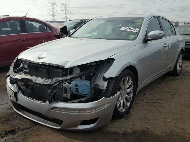 KMHGC4DE1AU104912 - 2010 HYUNDAI GENESIS 3. GRAY photo 2