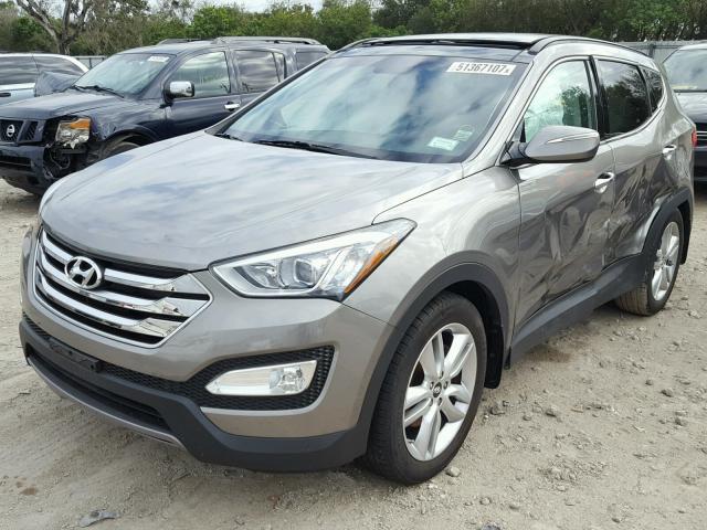 5XYZW4LA2FG289676 - 2015 HYUNDAI SANTA FE S GRAY photo 2