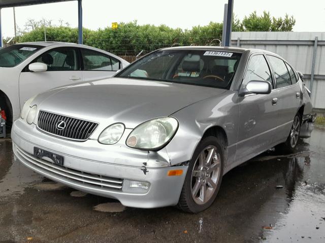 JT8BL69SX40015679 - 2004 LEXUS GS 430 SILVER photo 2