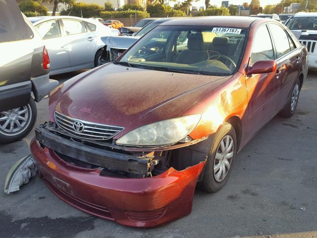 4T1BE30K16U125017 - 2006 TOYOTA CAMRY LE RED photo 2