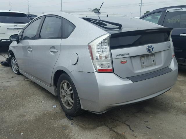 JTDKN3DU1A0199103 - 2010 TOYOTA PRIUS SILVER photo 3